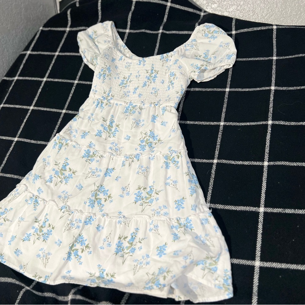 Hollister White Cream Ruffled Mini Sundress